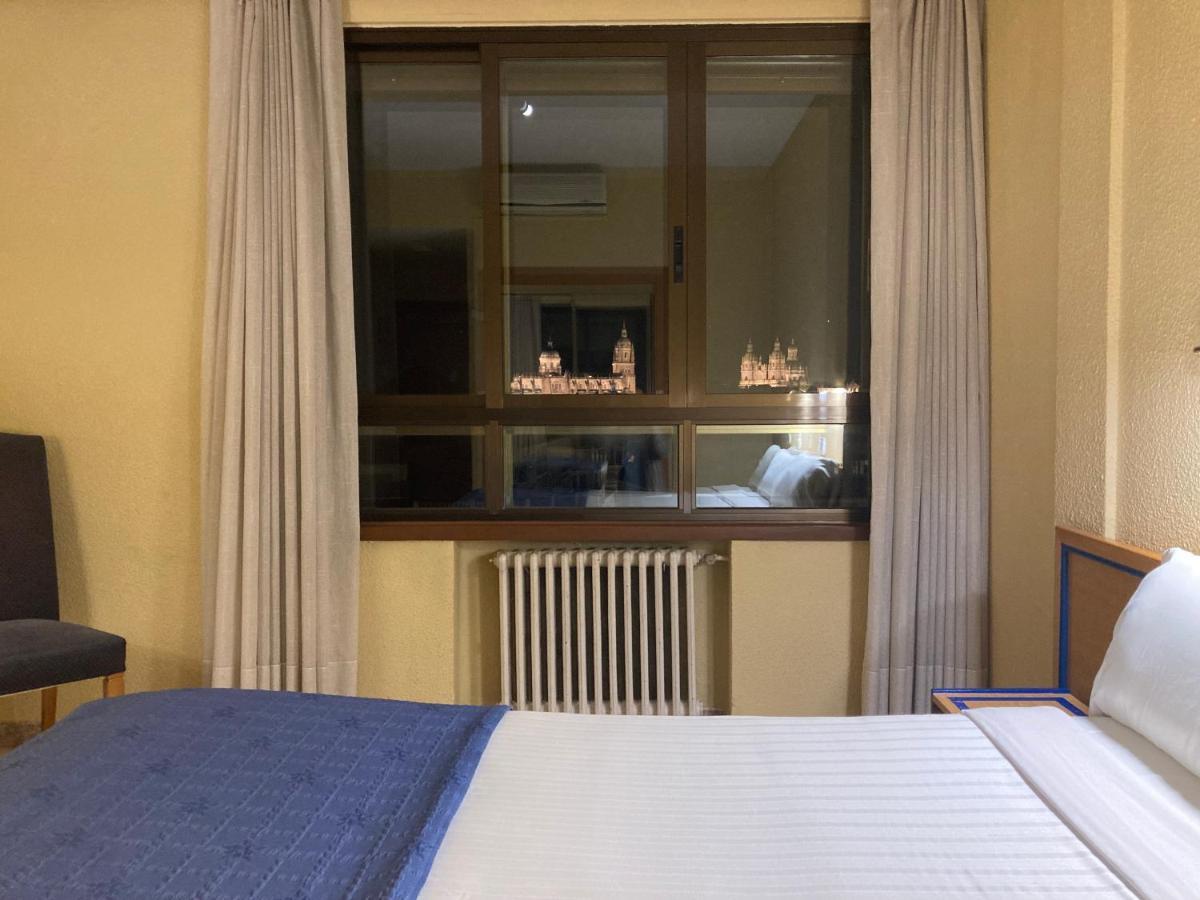 סלאמנקה Hotel Condal מראה חיצוני תמונה