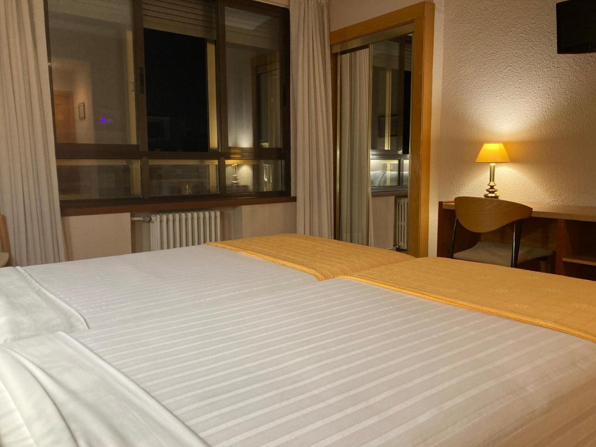 סלאמנקה Hotel Condal מראה חיצוני תמונה