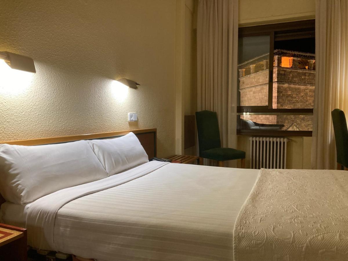 סלאמנקה Hotel Condal מראה חיצוני תמונה