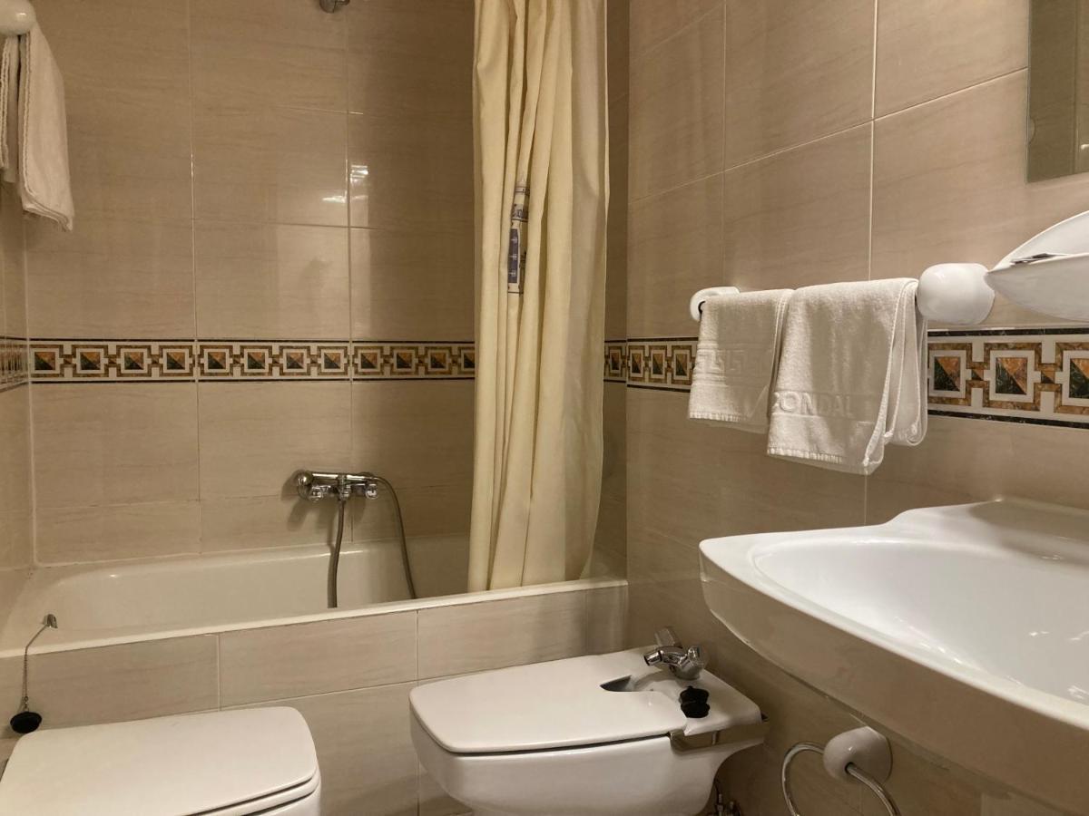 סלאמנקה Hotel Condal מראה חיצוני תמונה