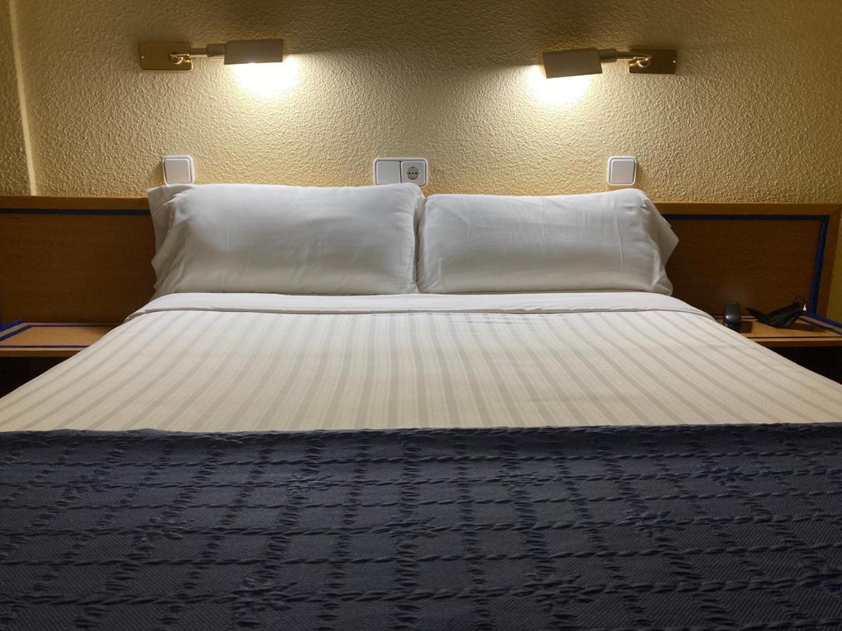 סלאמנקה Hotel Condal מראה חיצוני תמונה