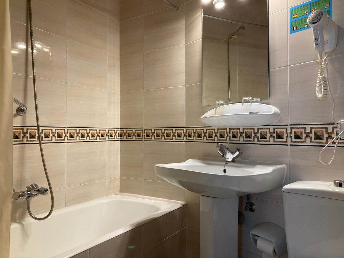 סלאמנקה Hotel Condal מראה חיצוני תמונה