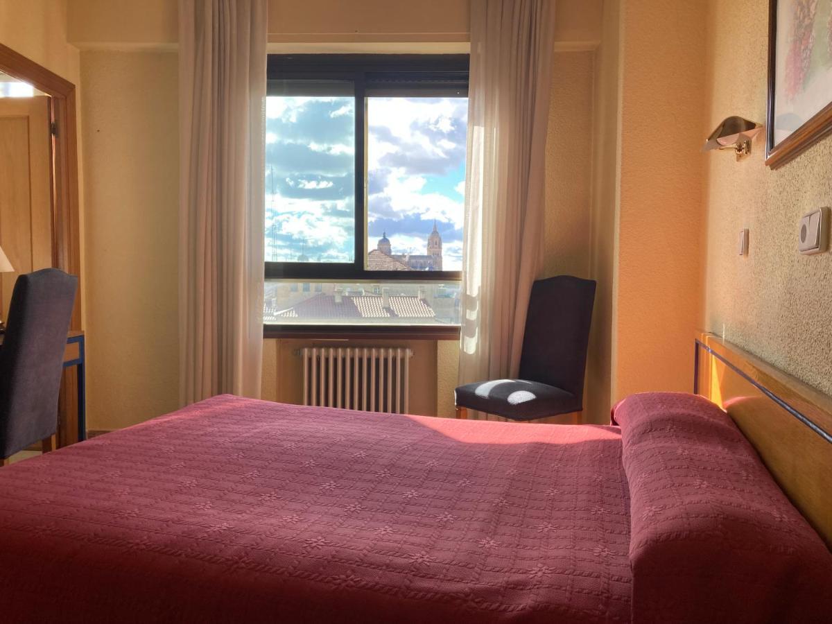 סלאמנקה Hotel Condal מראה חיצוני תמונה