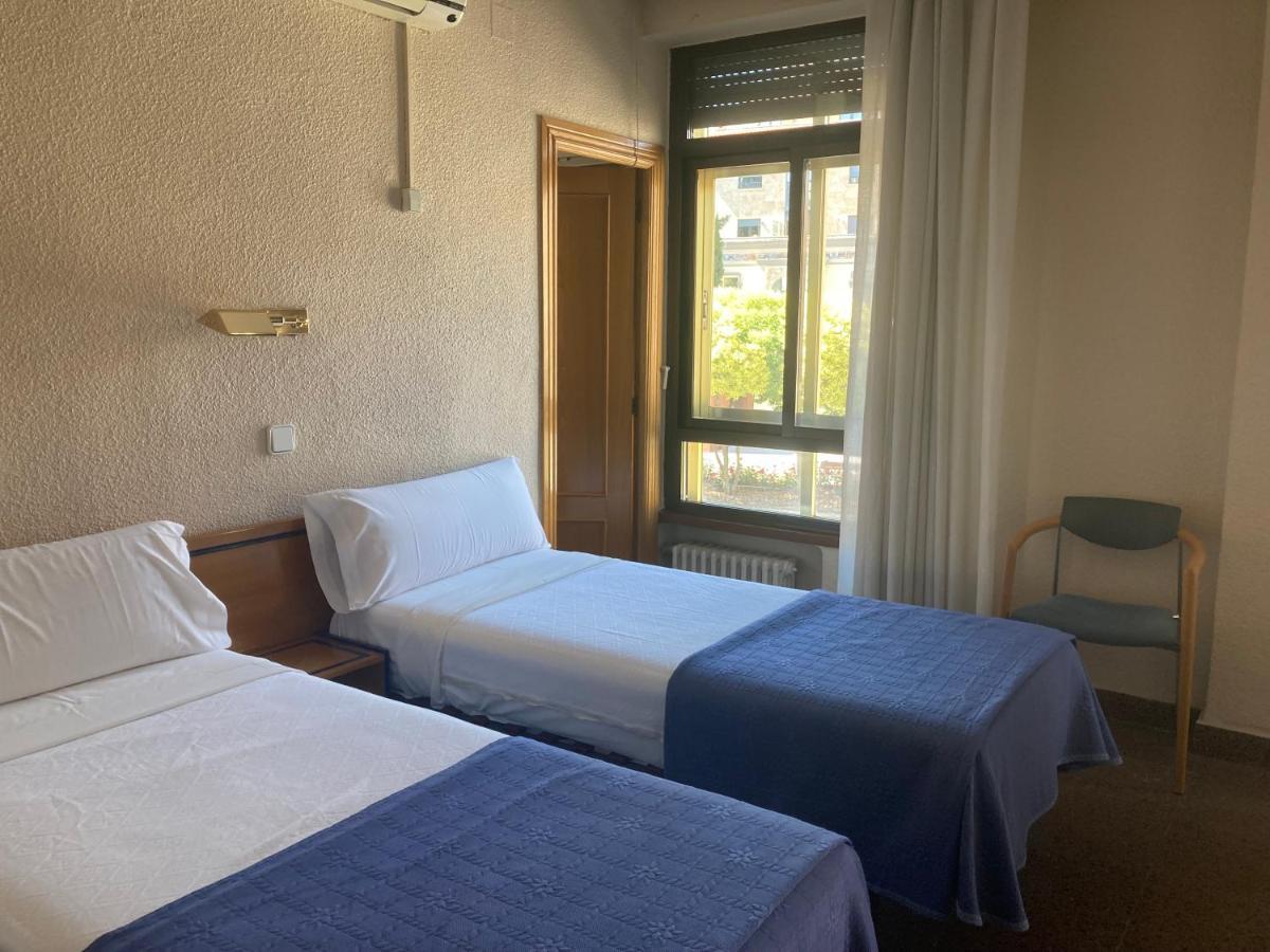 סלאמנקה Hotel Condal מראה חיצוני תמונה